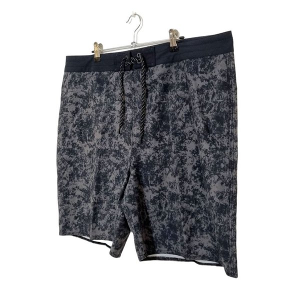WAVEZONE Mens Grey & Black Performance Board Beach Surf Swim Shorts Size 40 - Picture 2 of 7